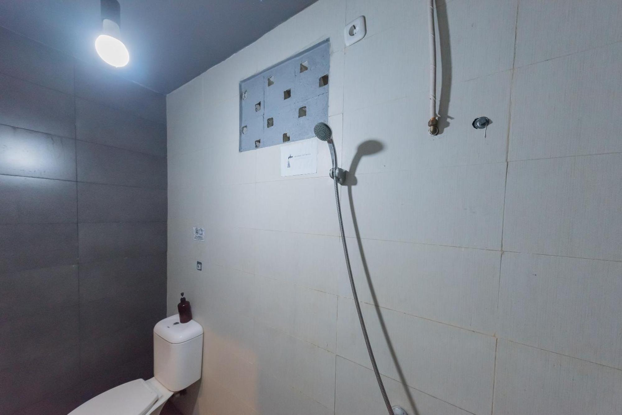 Urbanview Hotel Cianjur City Park By Reddoorz Dış mekan fotoğraf